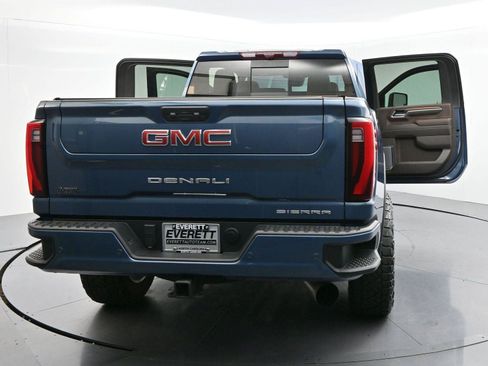Used 2024 GMC Sierra 2500 Denali w/ Denali Reserve Package AWD/4WD image 38