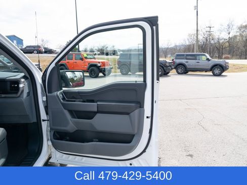 Used 2025 Ford F150 XLT w/ Equipment Group 301A Standard AWD/4WD image 15