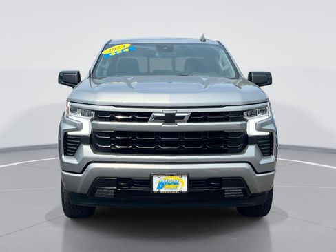 Used 2024 Chevrolet Silverado 1500 RST w/ Convenience Package II AWD/4WD image 2