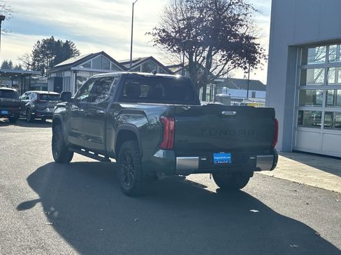 Used 2022 Toyota Tundra Limited image 3