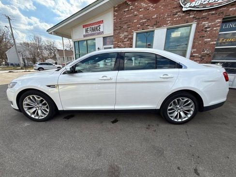 Used 2013 Ford Taurus Limited image 8