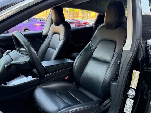 Used 2018 Tesla Model 3 Long Range image 26