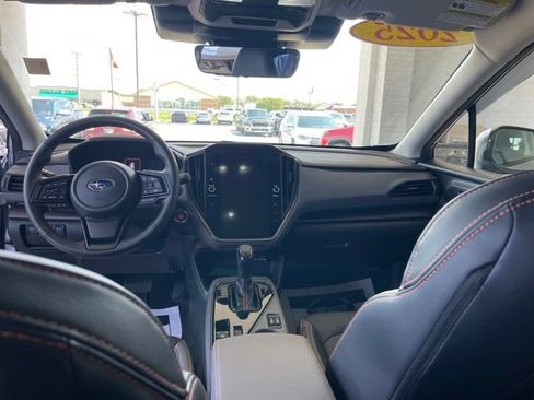 Used 2025 Subaru Crosstrek 2.5i Limited AWD/4WD image 17