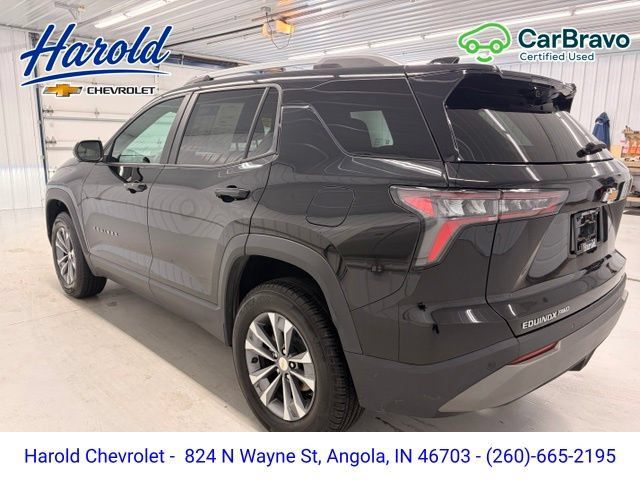 Used 2025 Chevrolet Equinox LT w/ Convenience Package II AWD/4WD image 4