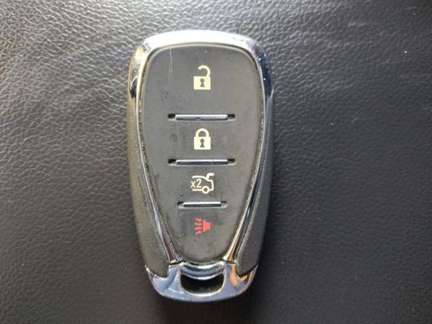 Used 2019 Chevrolet Trax LT w/ LT Convenience Package image 32