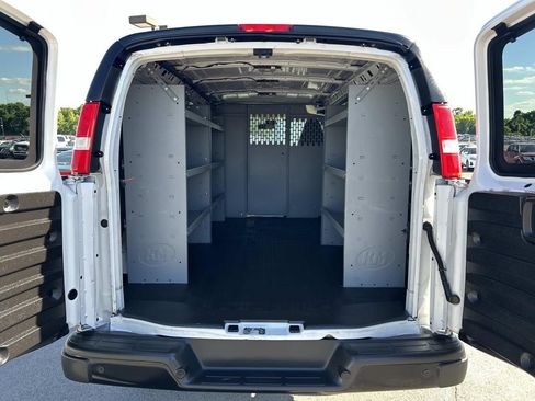 Used 2020 Chevrolet Express 2500 w/ Safety Package RWD image 14