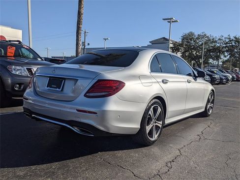 Used 2018 Mercedes-Benz E 300 image 4