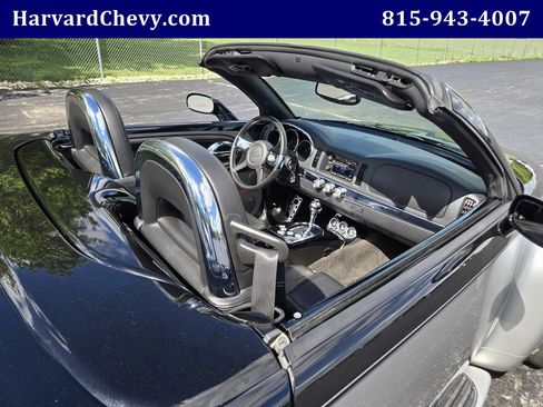 Used 2006 Chevrolet SSR w/ Preferred Equipment Group RWD image 28
