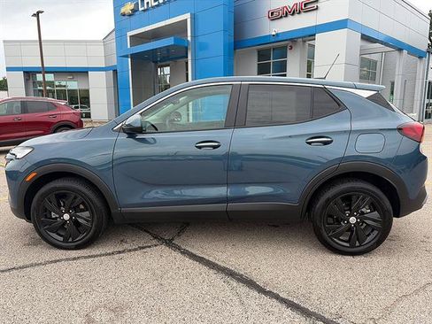 Used 2024 Buick Encore GX Preferred AWD/4WD image 3