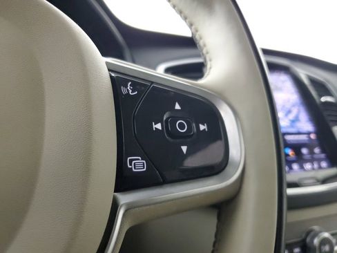 Certified 2023 Volvo XC90 B5 Plus w/ Protection Package Premier AWD/4WD image 29