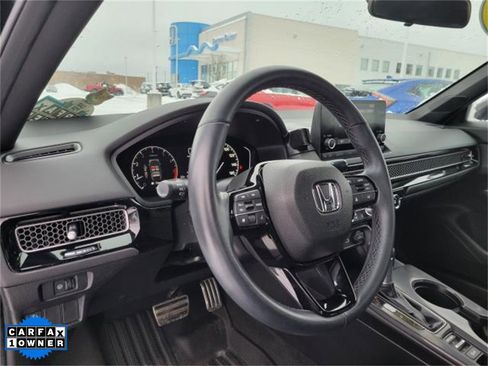 Used 2024 Honda Civic Sport image 17