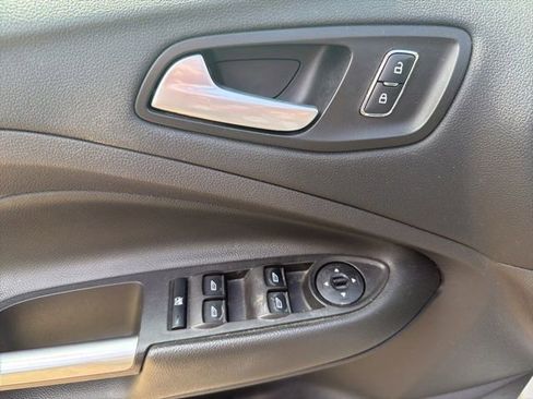 Used 2016 Ford Escape SE AWD/4WD image 12