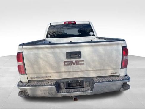 Used 2018 GMC Sierra 1500 SLE image 12