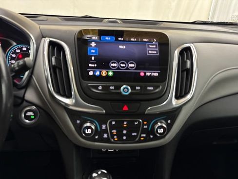 Used 2021 Chevrolet Equinox Premier FWD image 39