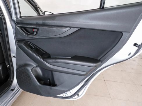 Used 2018 Subaru Impreza 2.0i AWD/4WD image 40