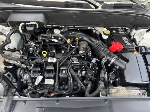 Used 2023 Lincoln Nautilus AWD w/ Premium Package image 10