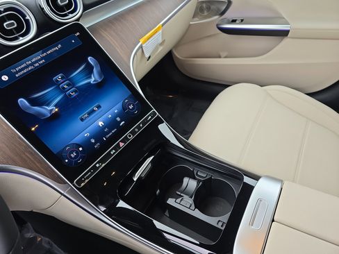 New 2026 Mercedes-Benz C 300 4MATIC Sedan image 24