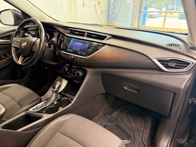 Used 2021 Buick Encore GX Preferred w/ Cold Weather Comfort Package FWD image 26