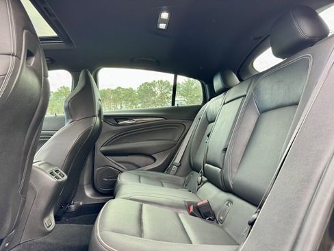 Used 2019 Buick Regal GS image 28