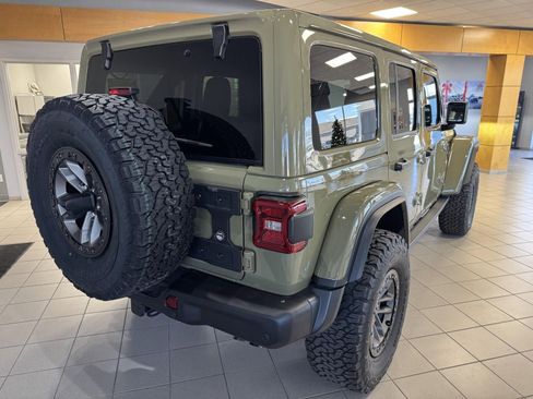 New 2025 Jeep Wrangler Unlimited Rubicon 392 image 4