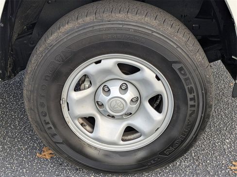 Certified 2023 Toyota Tacoma SR image 12