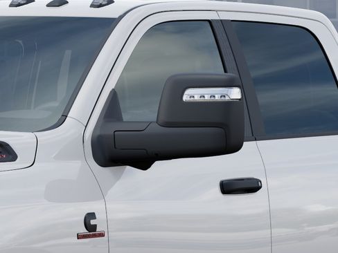 New 2026 RAM 3500 Big Horn AWD/4WD image 39