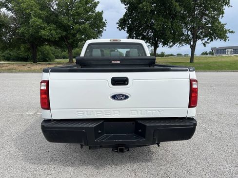 Used 2016 Ford F250 XL RWD image 9