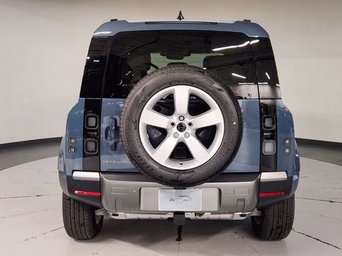 Used 2026 Land Rover Defender 110 S AWD/4WD image 10