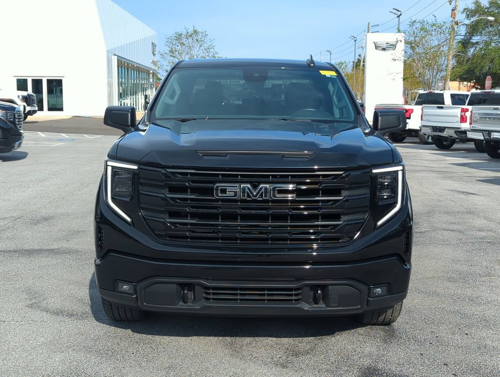 Used 2025 GMC Sierra 1500 Elevation RWD image 9