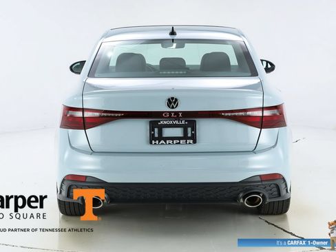 Used 2025 Volkswagen Jetta GLI Autobahn FWD image 8