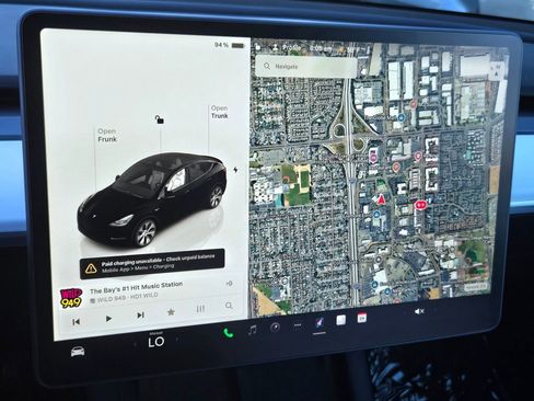 Used 2023 Tesla Model Y Long Range image 18