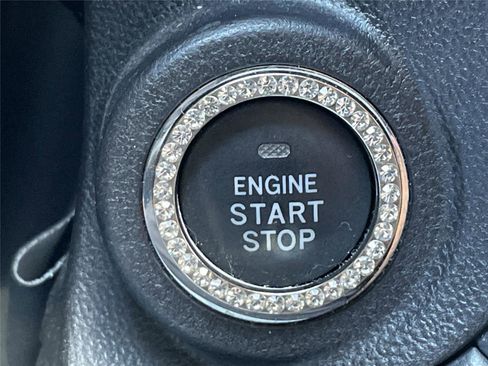 Used 2021 Subaru Outback Premium w/ Popular Package #1 image 21