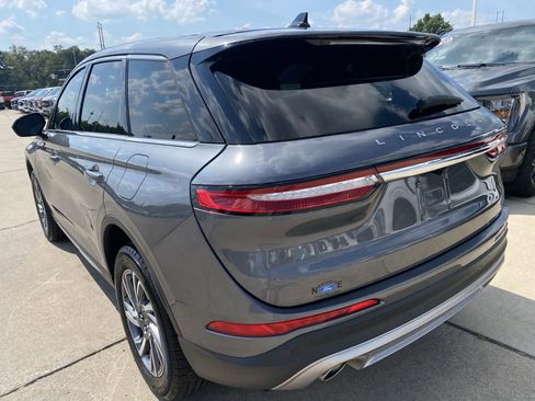 Used 2023 Lincoln Corsair FWD image 8