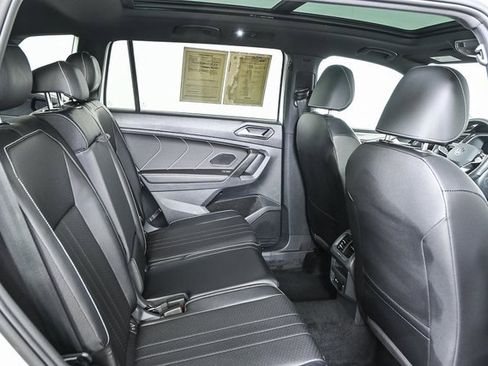 Used 2024 Volkswagen Tiguan SE R-Line image 18