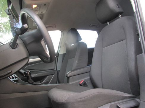 Used 2019 Volkswagen Jetta S FWD image 11