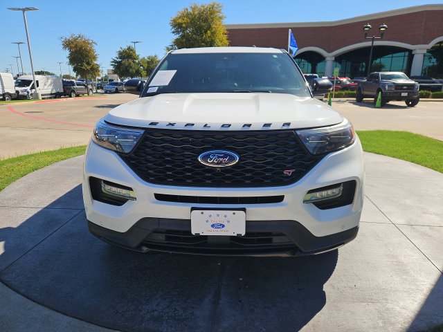 Certified 2022 Ford Explorer ST w/ Equipment Group 401A AWD/4WD image 2