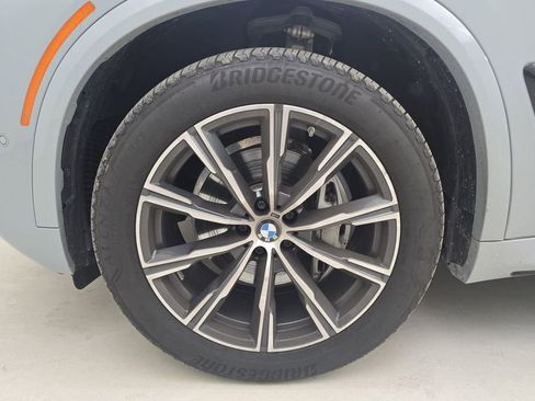 Certified 2025 BMW X5 xDrive40i w/ M Sport Package AWD/4WD image 11