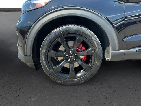 Used 2023 Ford Explorer ST w/ Equipment Group 401A AWD/4WD image 13