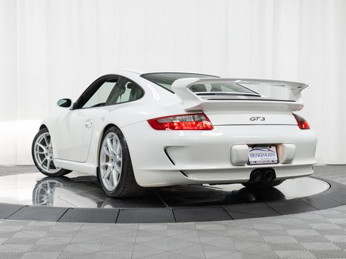 Used 2007 Porsche 911 GT3 RWD image 48