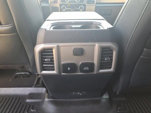 Used 2022 Ford F250 Lariat w/ FX4 Off-Road Package AWD/4WD image 28