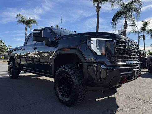 Used 2024 GMC Sierra 2500 AT4 w/ AT4 Premium Plus Package image 8