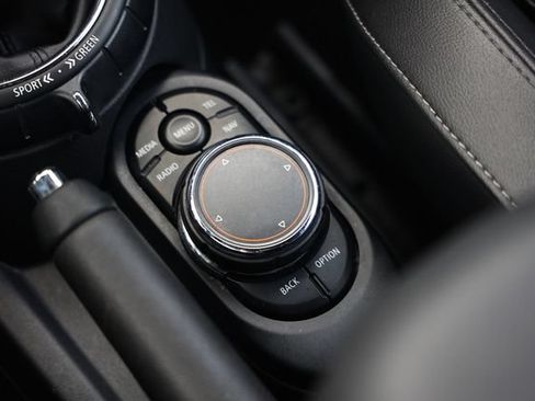 Used 2017 MINI Cooper S FWD image 36