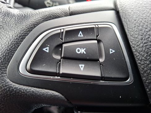 Used 2018 Ford Escape SEL image 21