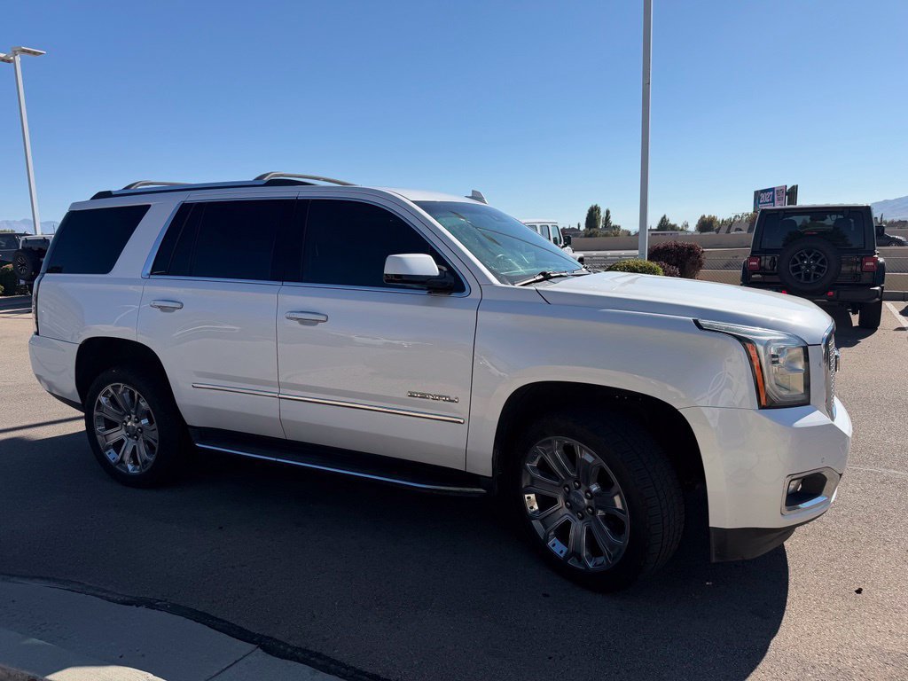 Used 2016 GMC Yukon Denali w/ Open Road Package AWD/4WD image 6