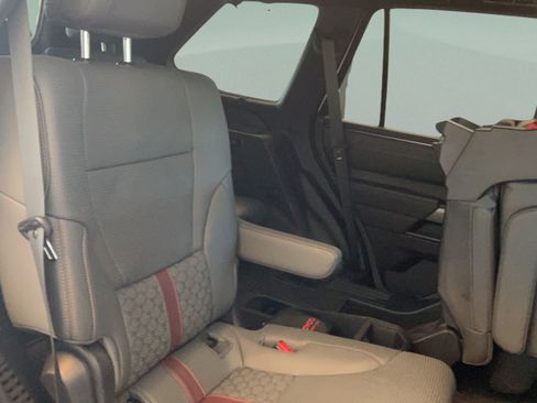 Used 2026 Toyota Sequoia Capstone AWD/4WD image 39