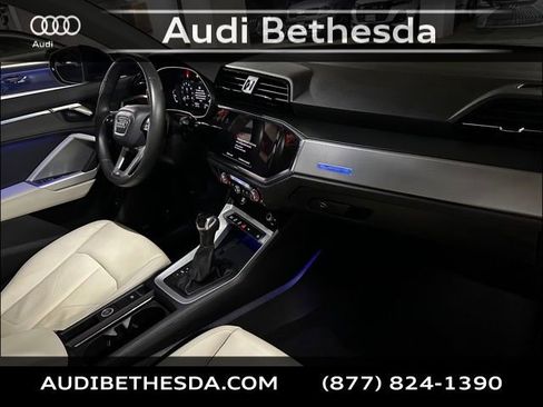 Used 2025 Audi Q3 2.0T Premium Plus w/ Premium Plus Package AWD/4WD image 11