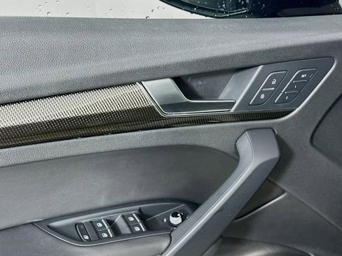 Used 2018 Audi SQ5 Premium Plus w/ S Sport Package image 20