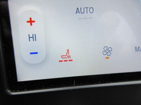 Used 2024 Ford Edge SEL w/ Cargo Accessory Package image 19