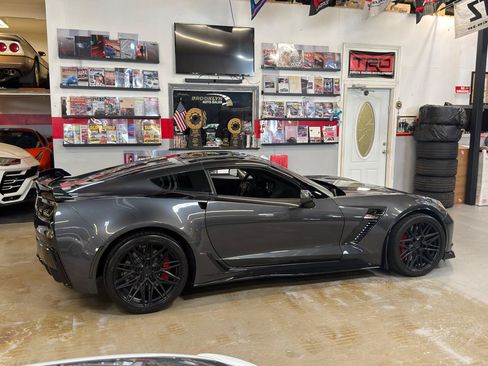 Used 2017 Chevrolet Corvette Z06 RWD image 5