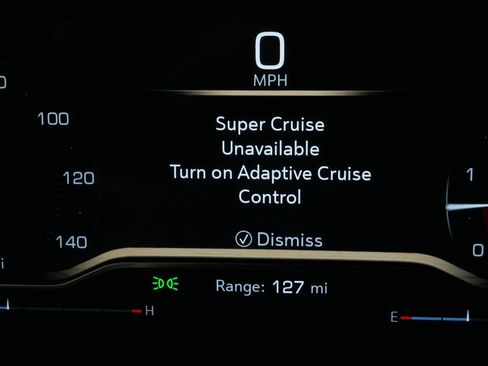 Used 2024 GMC Yukon Denali w/ Advanced Technology Package AWD/4WD image 34
